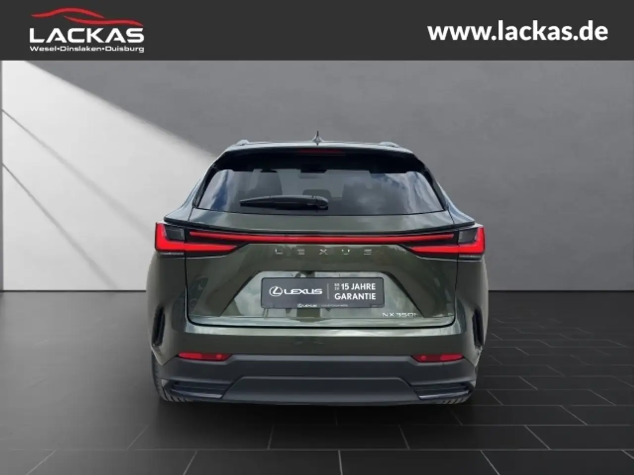 Lexus NX 4