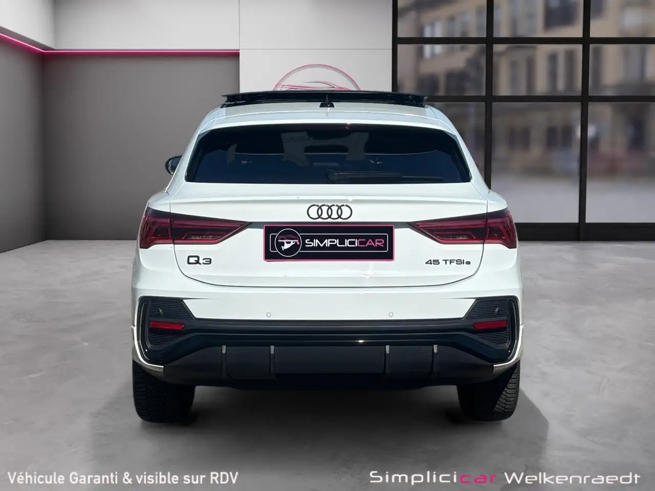 Audi Q3 6