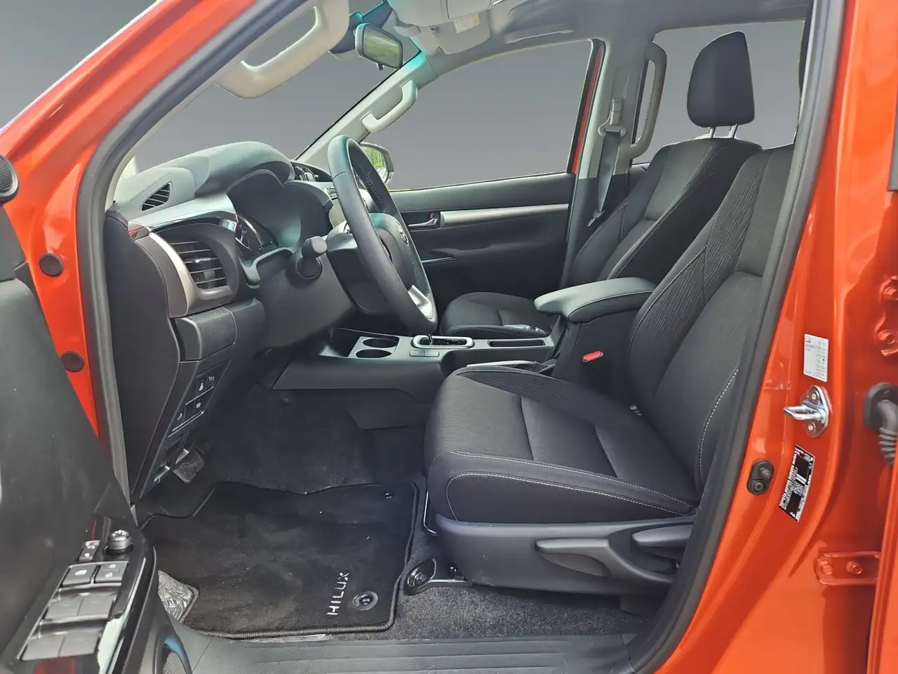 Toyota Hilux 10