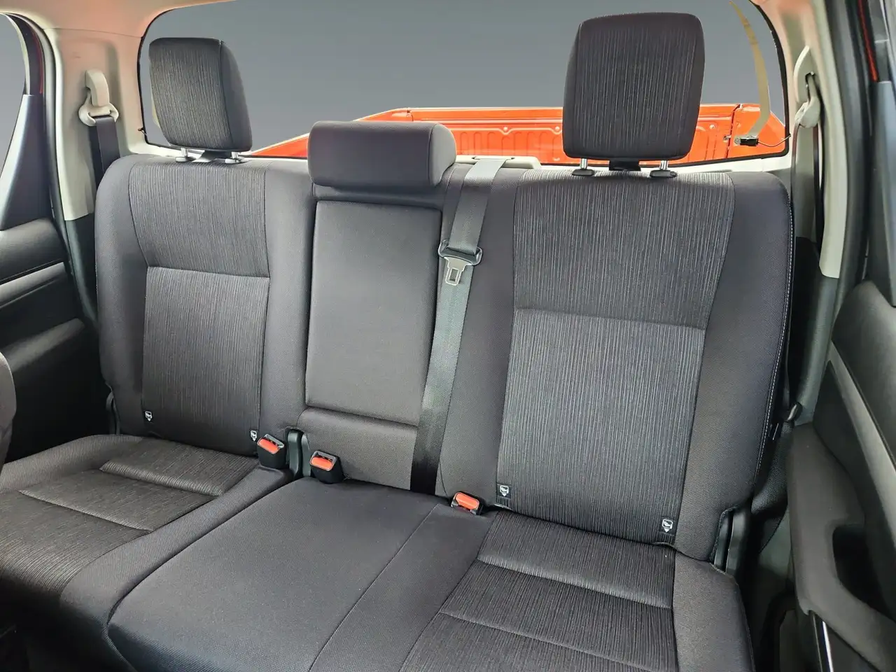 Toyota Hilux 14
