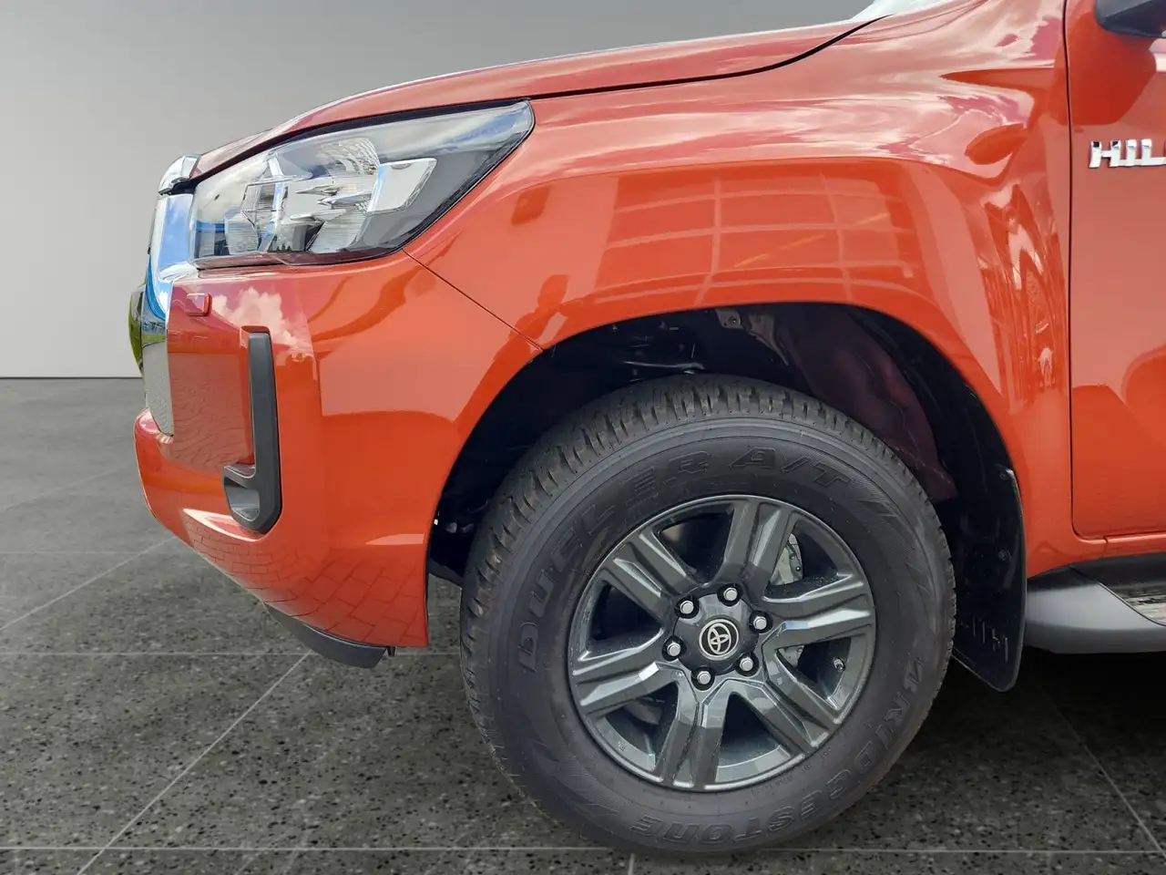 Toyota Hilux 15