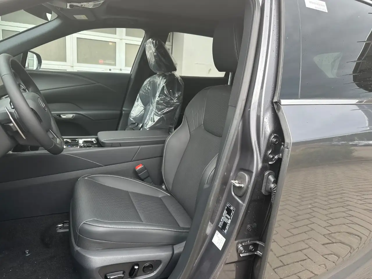 Lexus RX 350 12