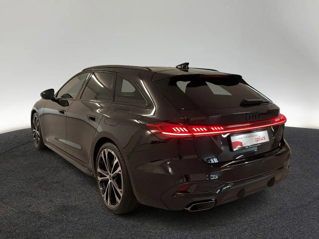 Audi A5 4