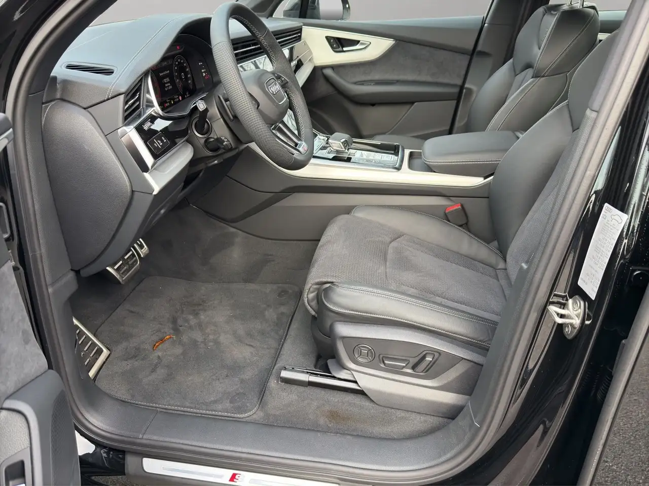 Audi Q7 9