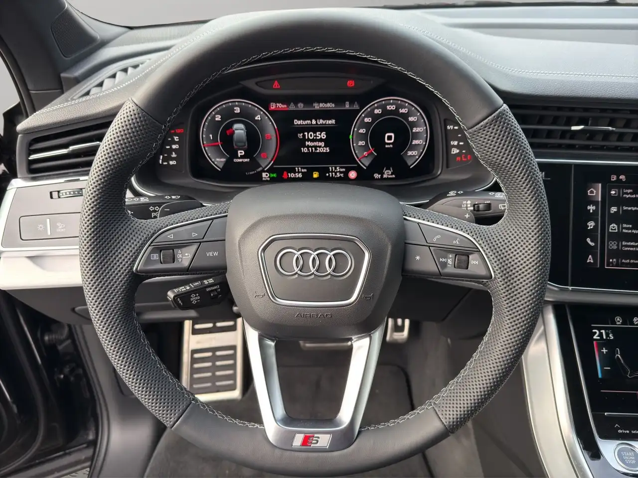 Audi Q7 10