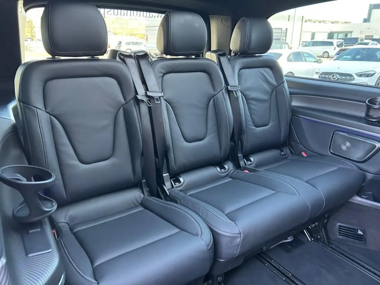Mercedes-Benz V 300 14