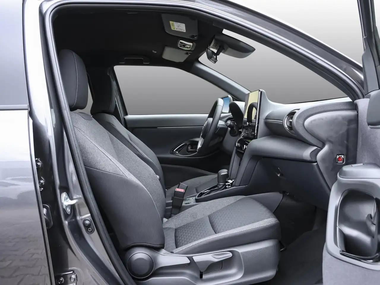 Toyota Yaris 6
