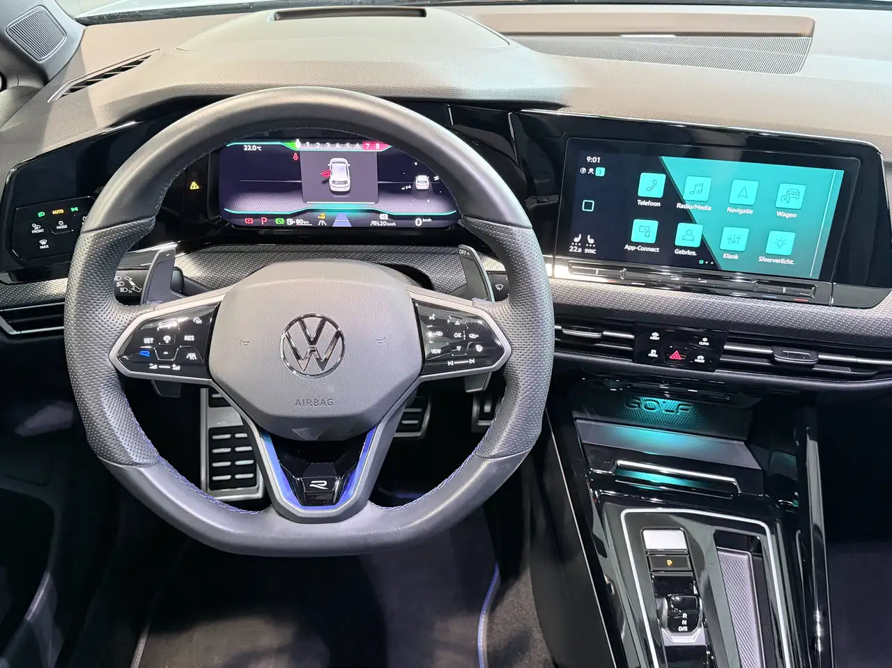 Volkswagen Golf 10
