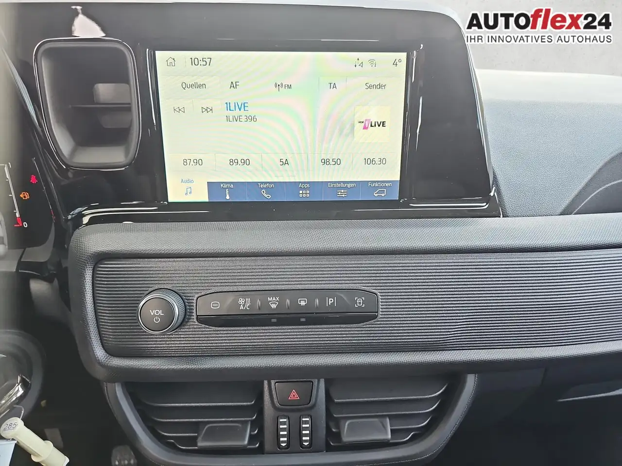 Ford Tourneo 11