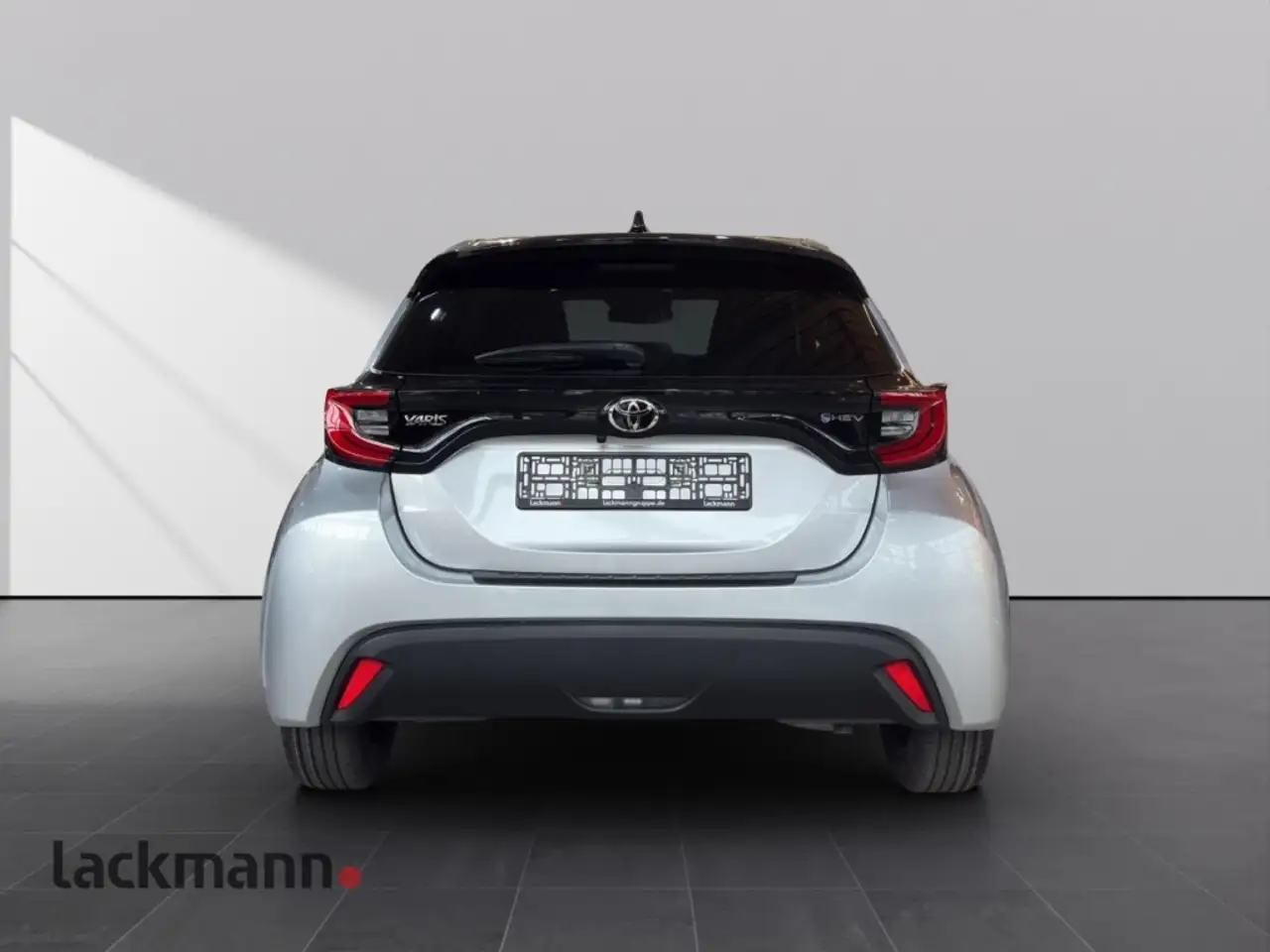 Toyota Yaris 6