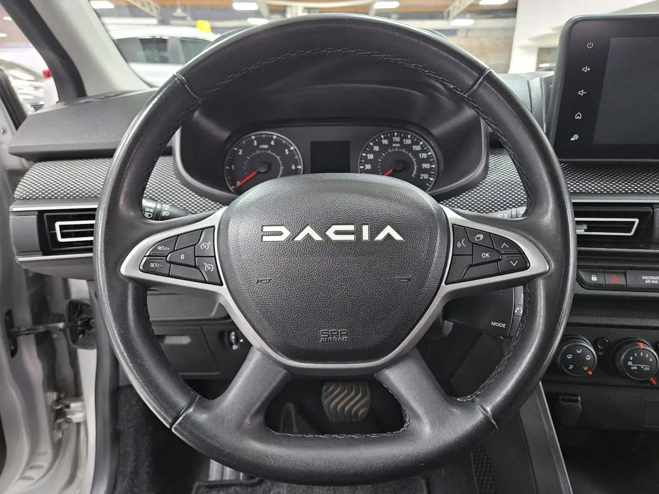 Dacia Sandero 10