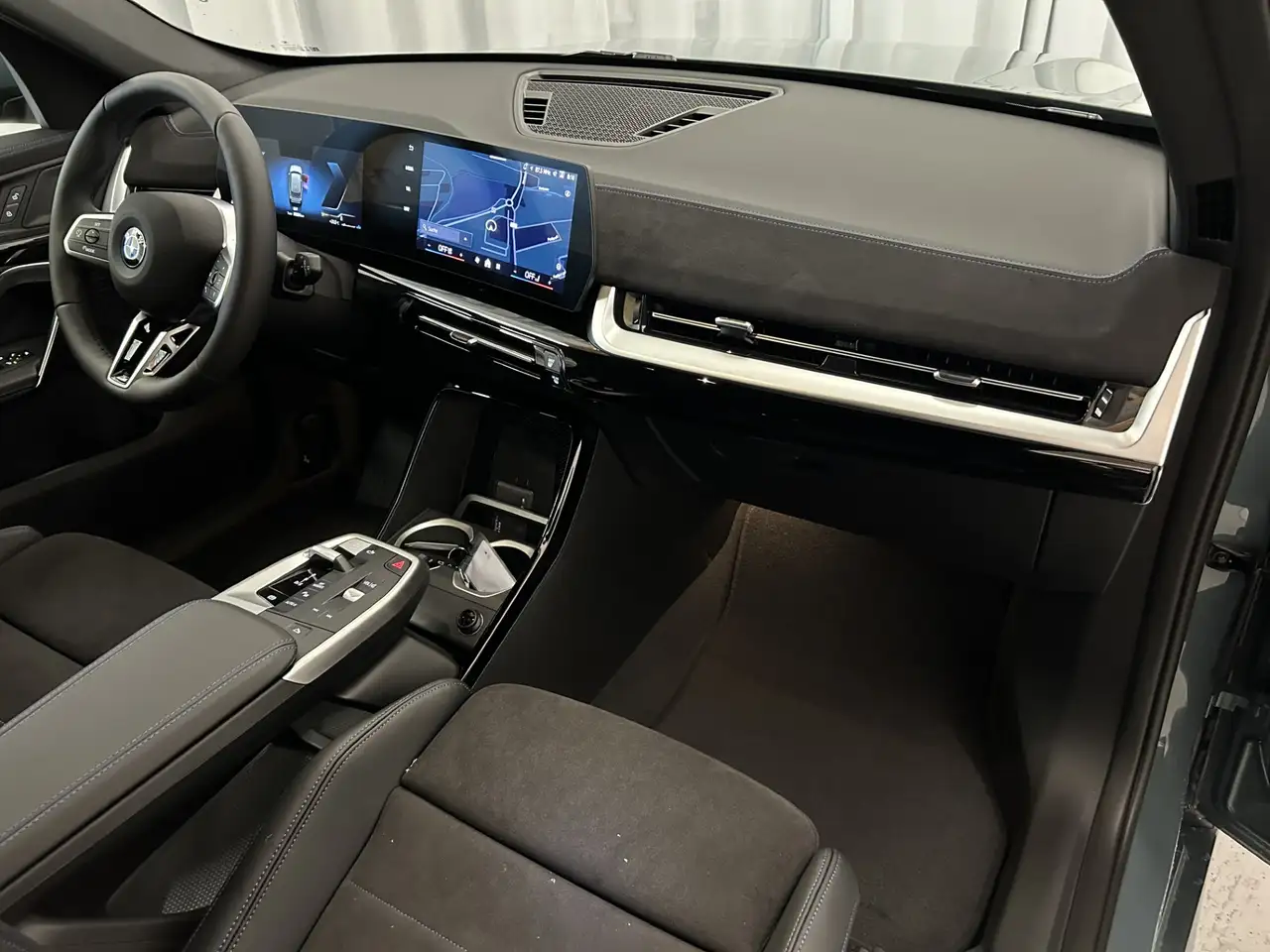 BMW X1 8
