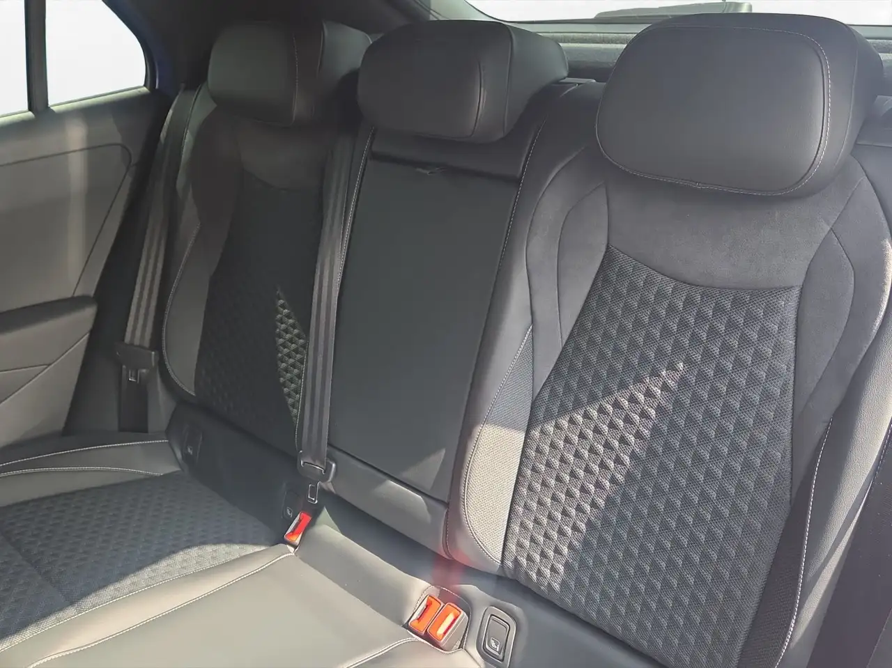 Volkswagen T-Roc 7