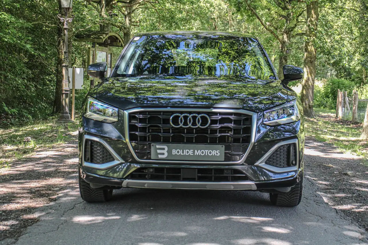 Audi Q2 3