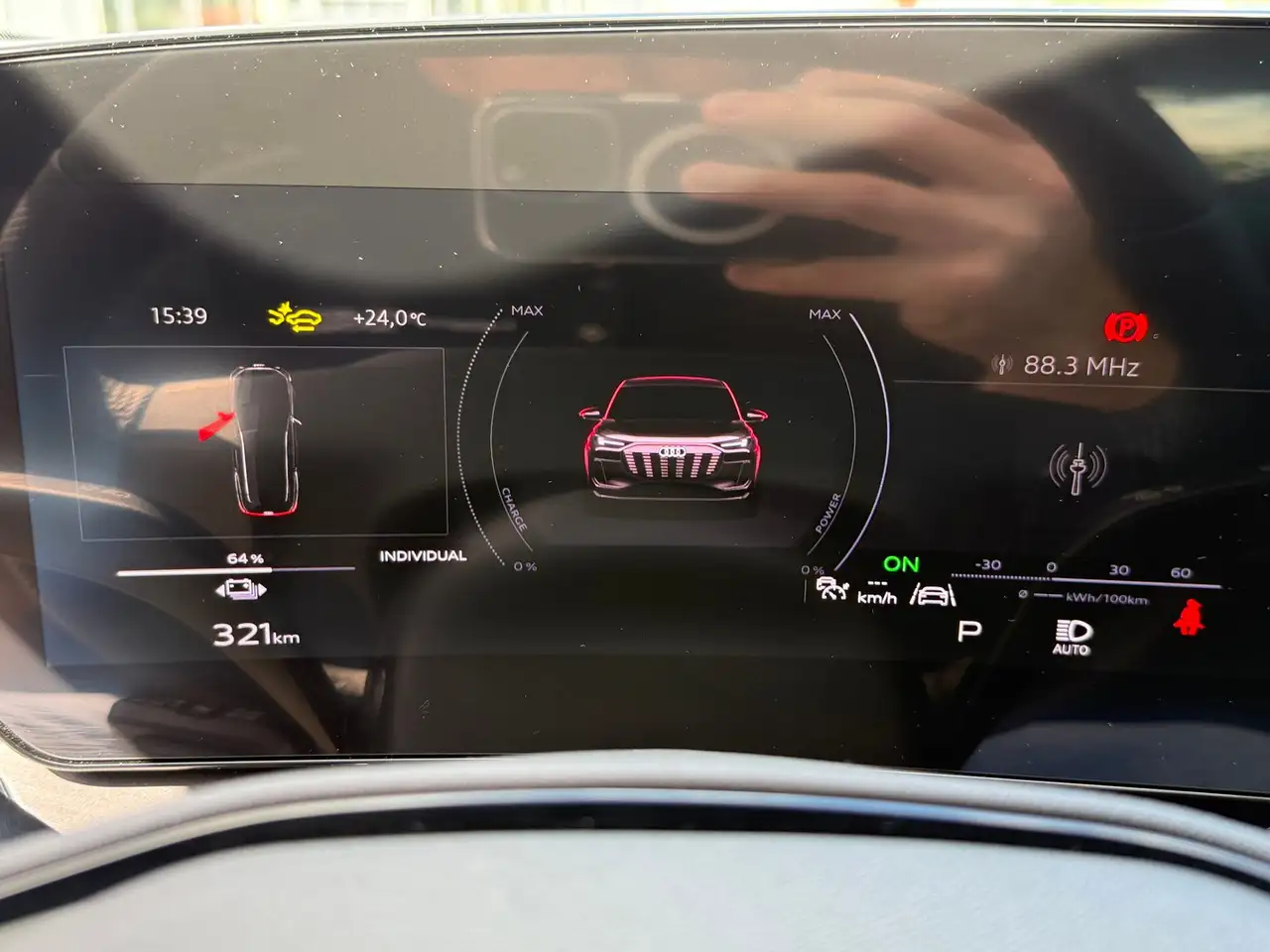 Audi Q6 10