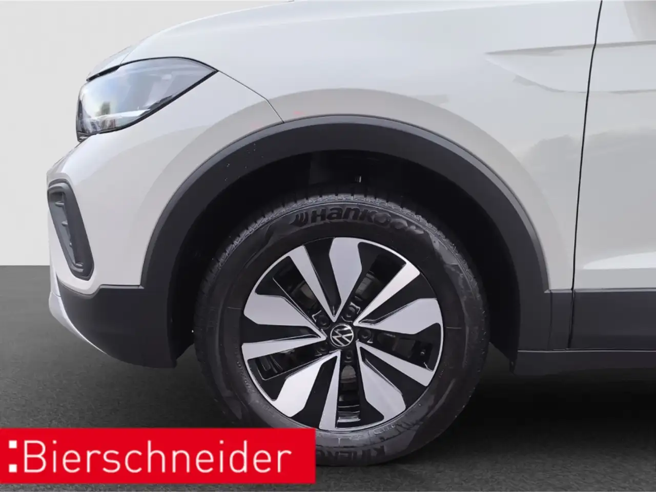 Volkswagen T-Cross 12