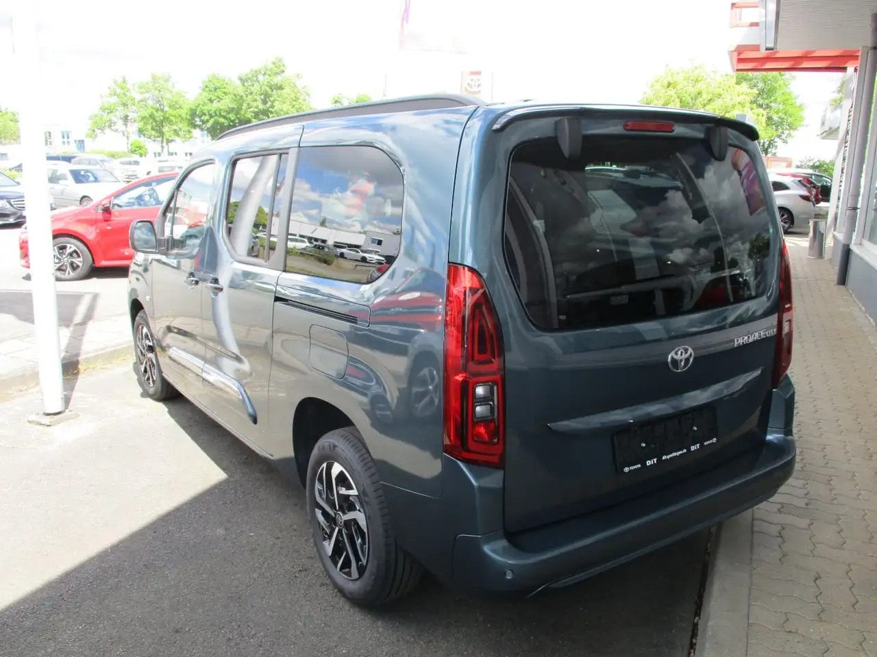 Toyota Proace 6