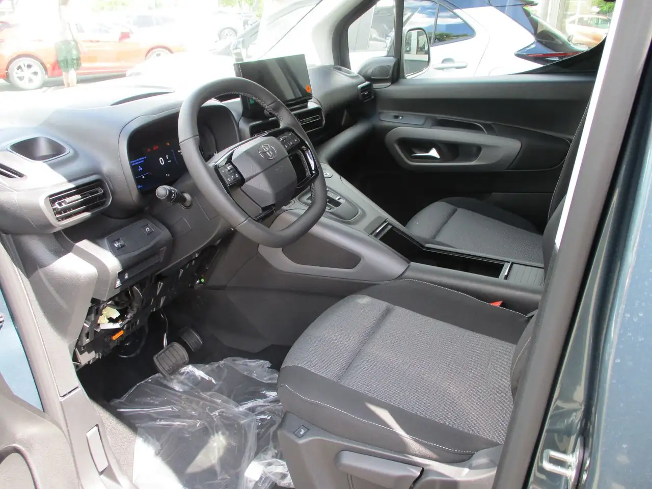 Toyota Proace 11