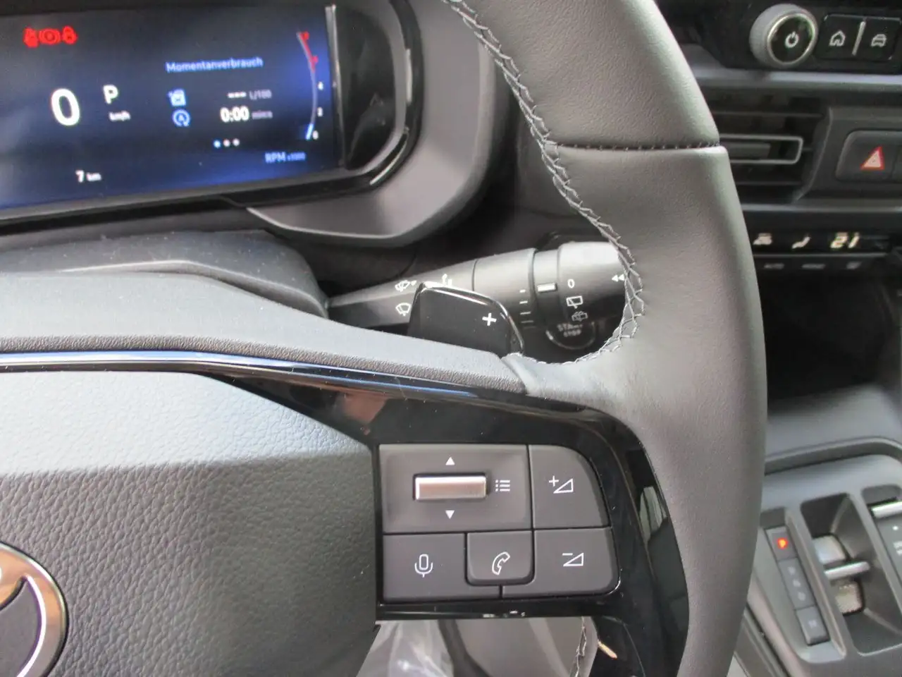 Toyota Proace 16