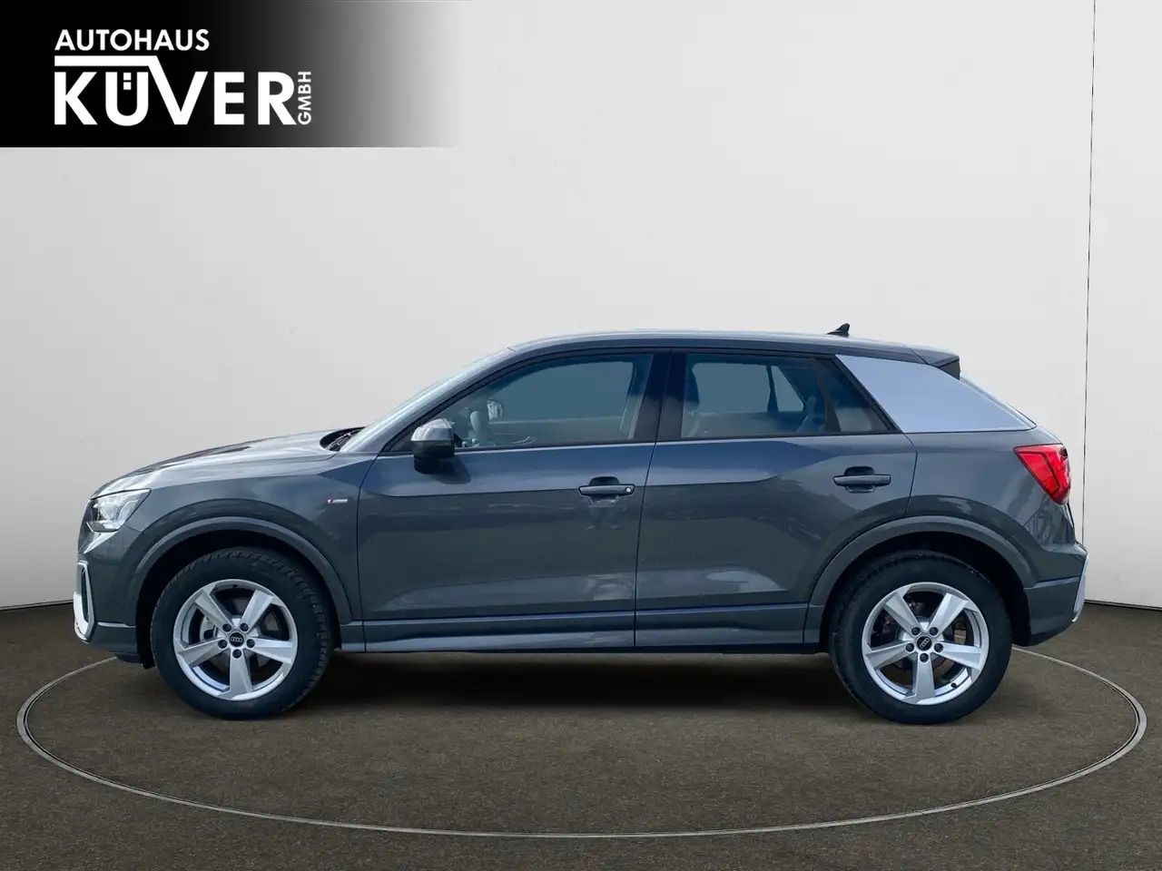 Audi Q2 3