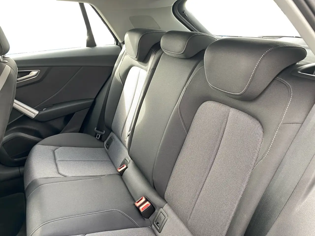 Audi Q2 9