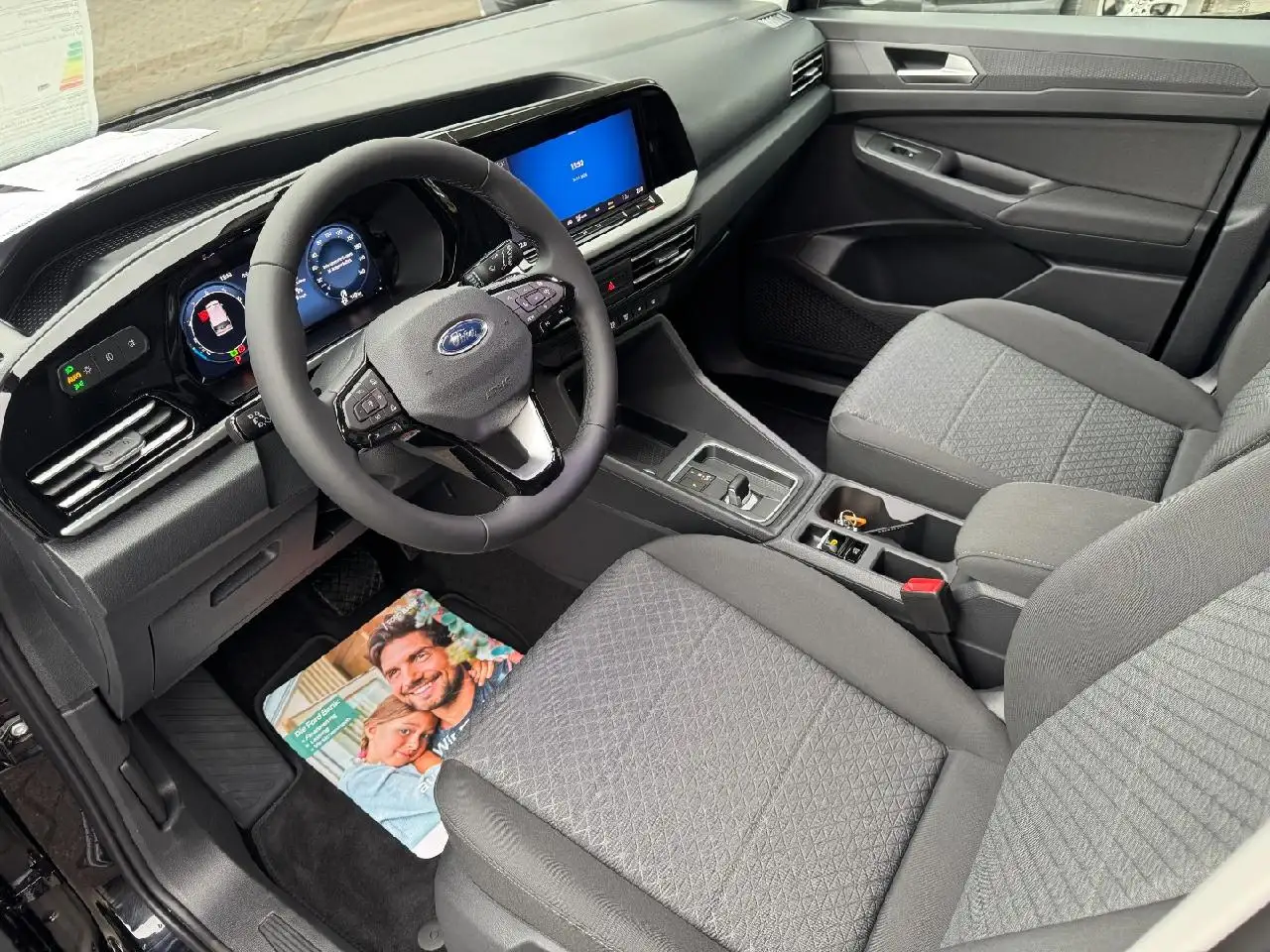 Ford Grand 6