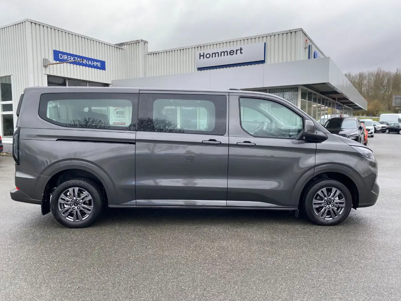 Ford Tourneo 7