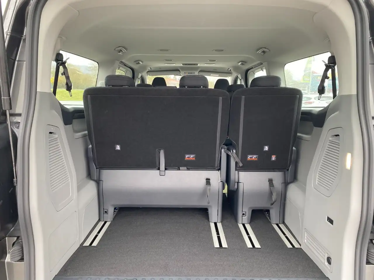 Ford Tourneo 10