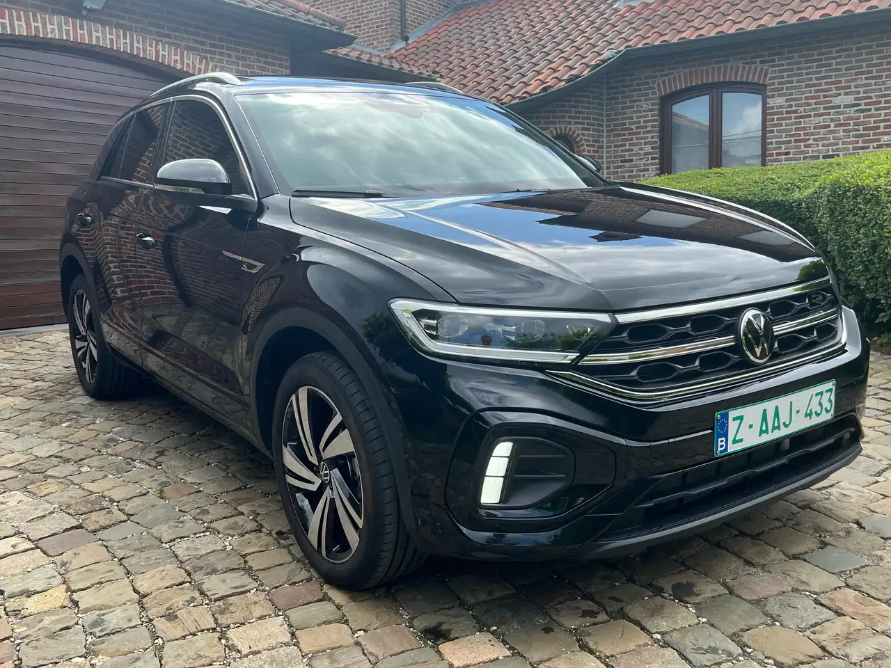 Volkswagen T-Roc 3