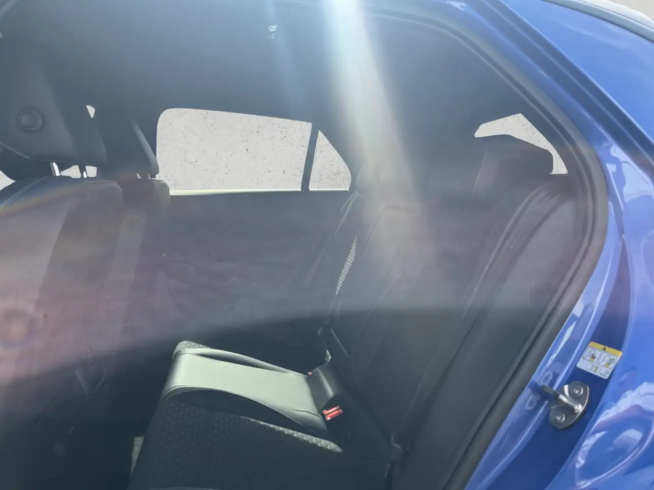 Volkswagen T-Roc 10