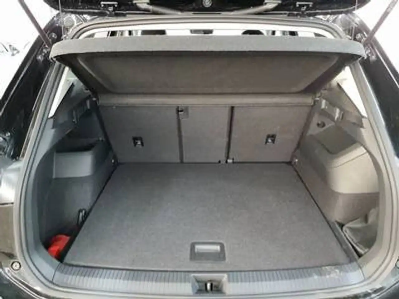 Volkswagen Tiguan 8