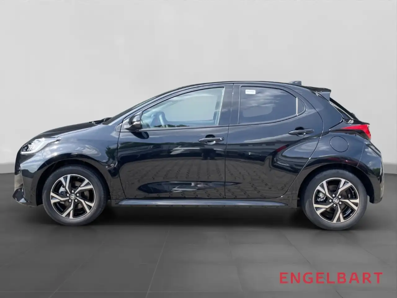 Toyota Yaris 2