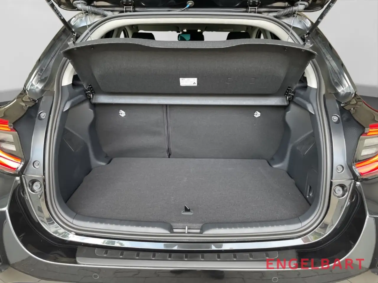 Toyota Yaris 13