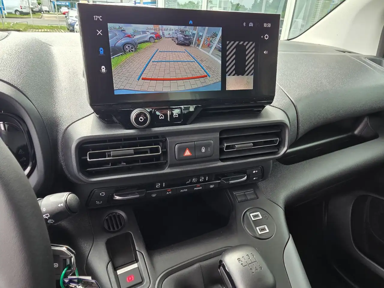 Toyota Proace 16