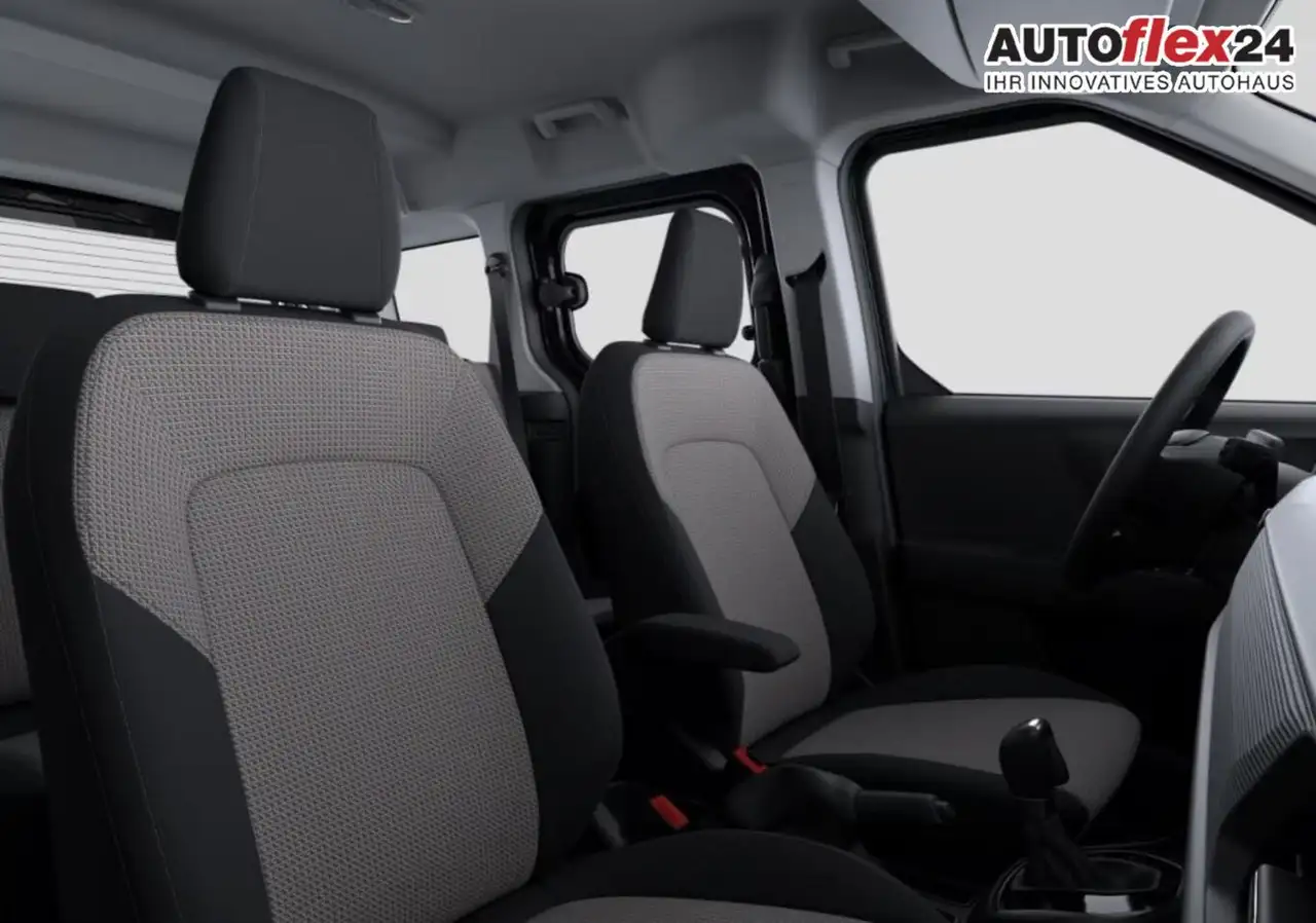 Ford Tourneo 6