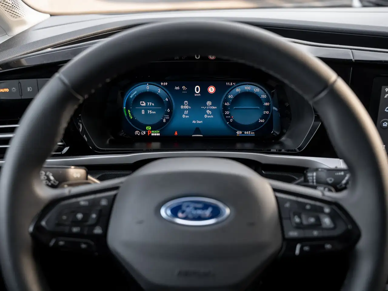 Ford Grand 10