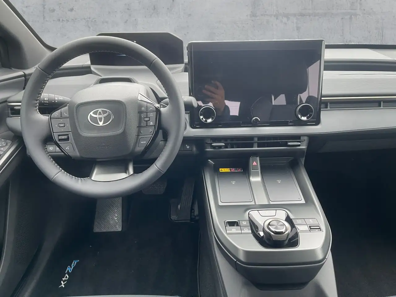 Toyota bZ4X 9