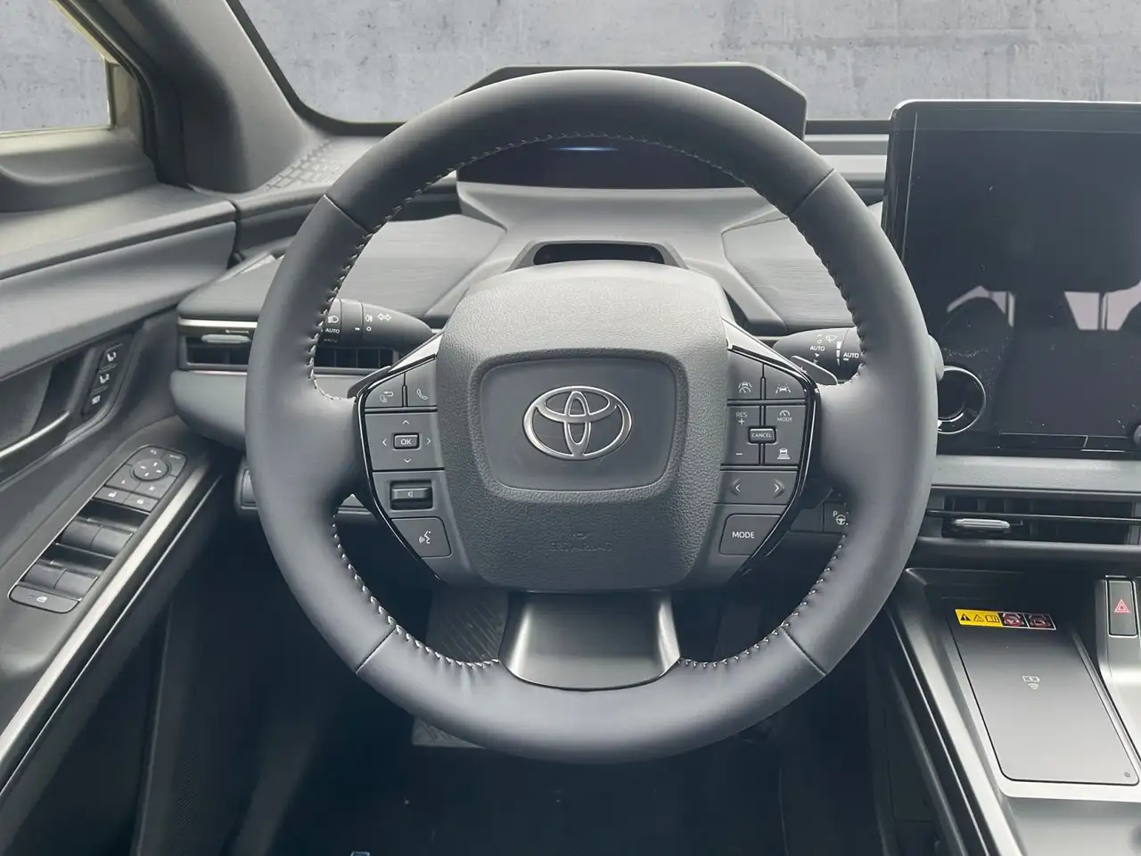 Toyota bZ4X 10