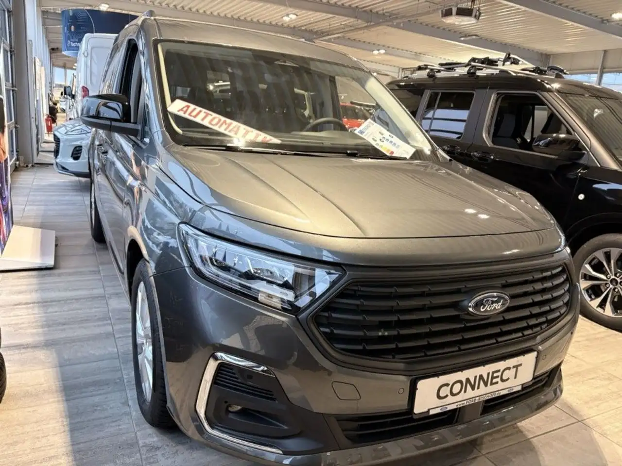 Ford Tourneo 6