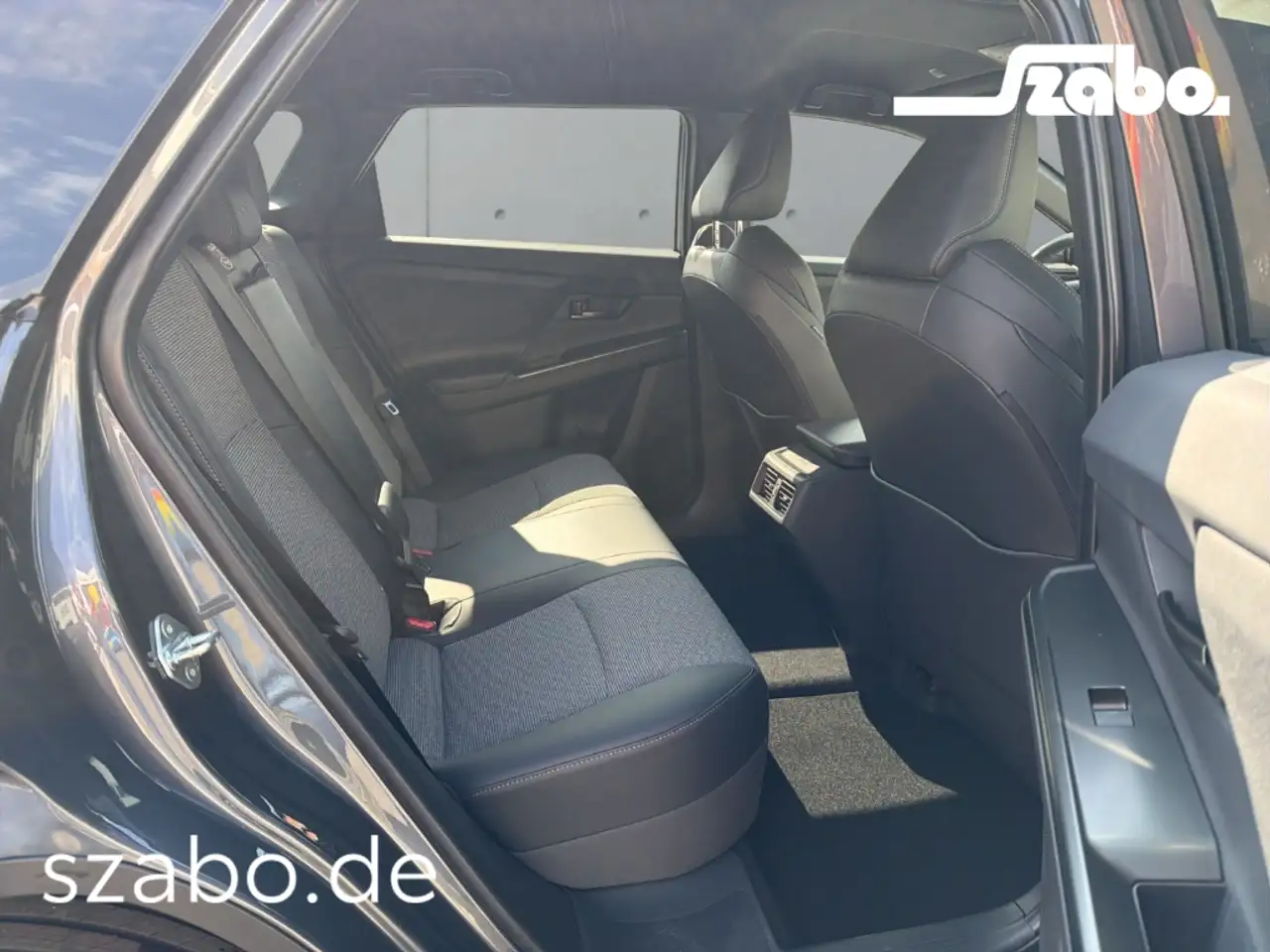 Toyota bZ4X 11