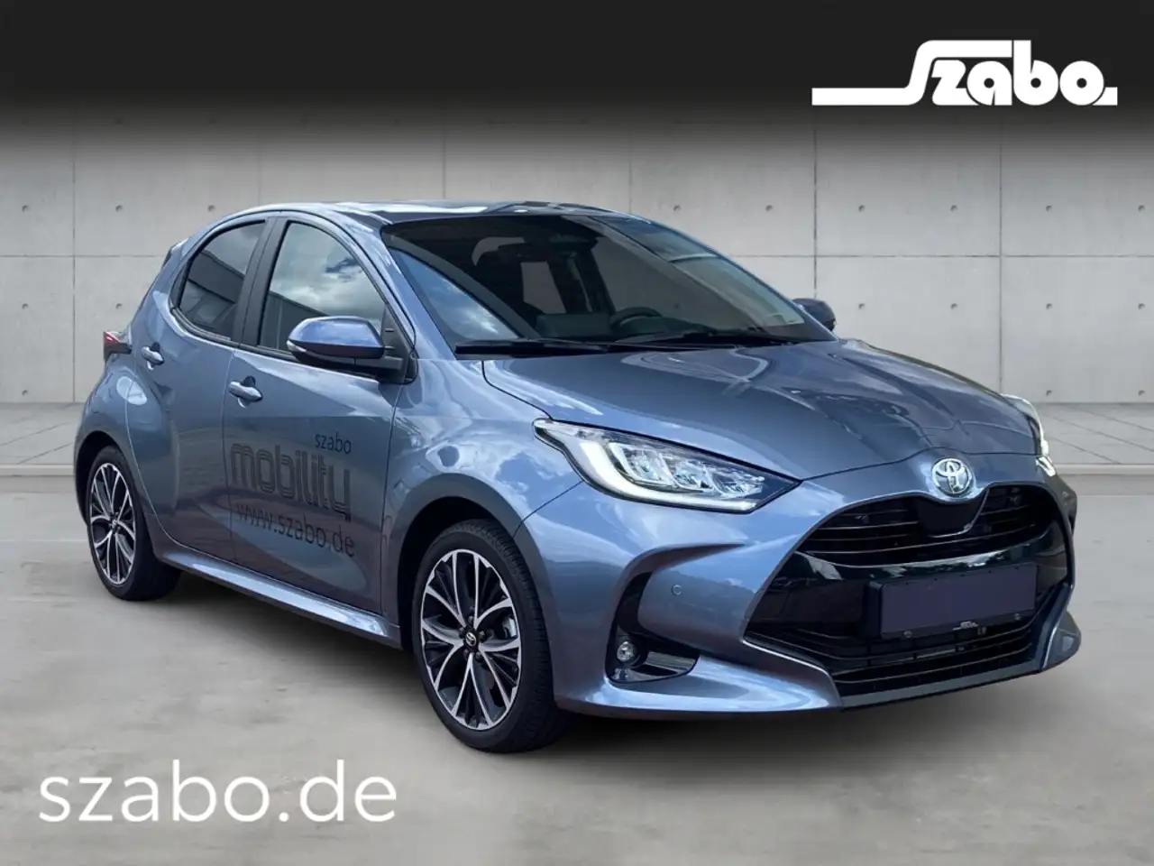 Toyota Yaris 12