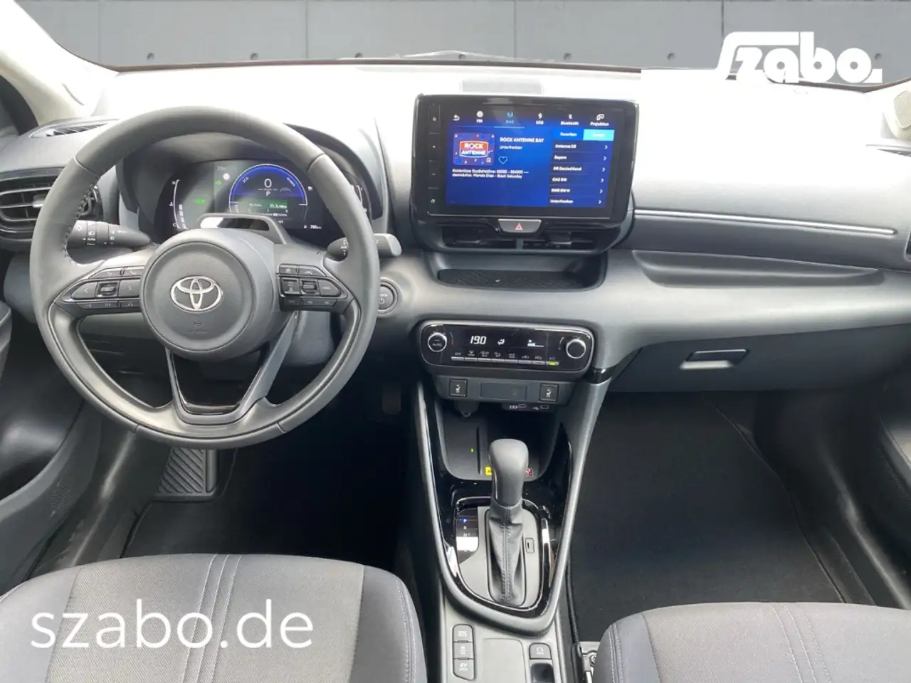 Toyota Yaris 15