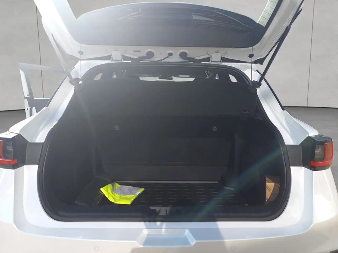 Lexus LBX 5