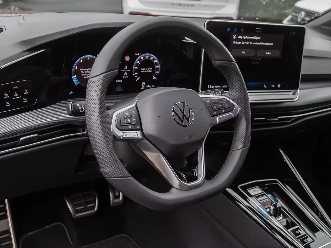 Volkswagen Golf VIII 14