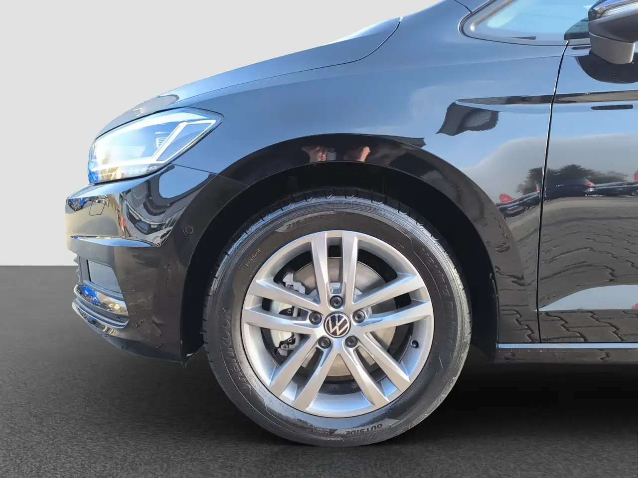 Volkswagen Touran 12