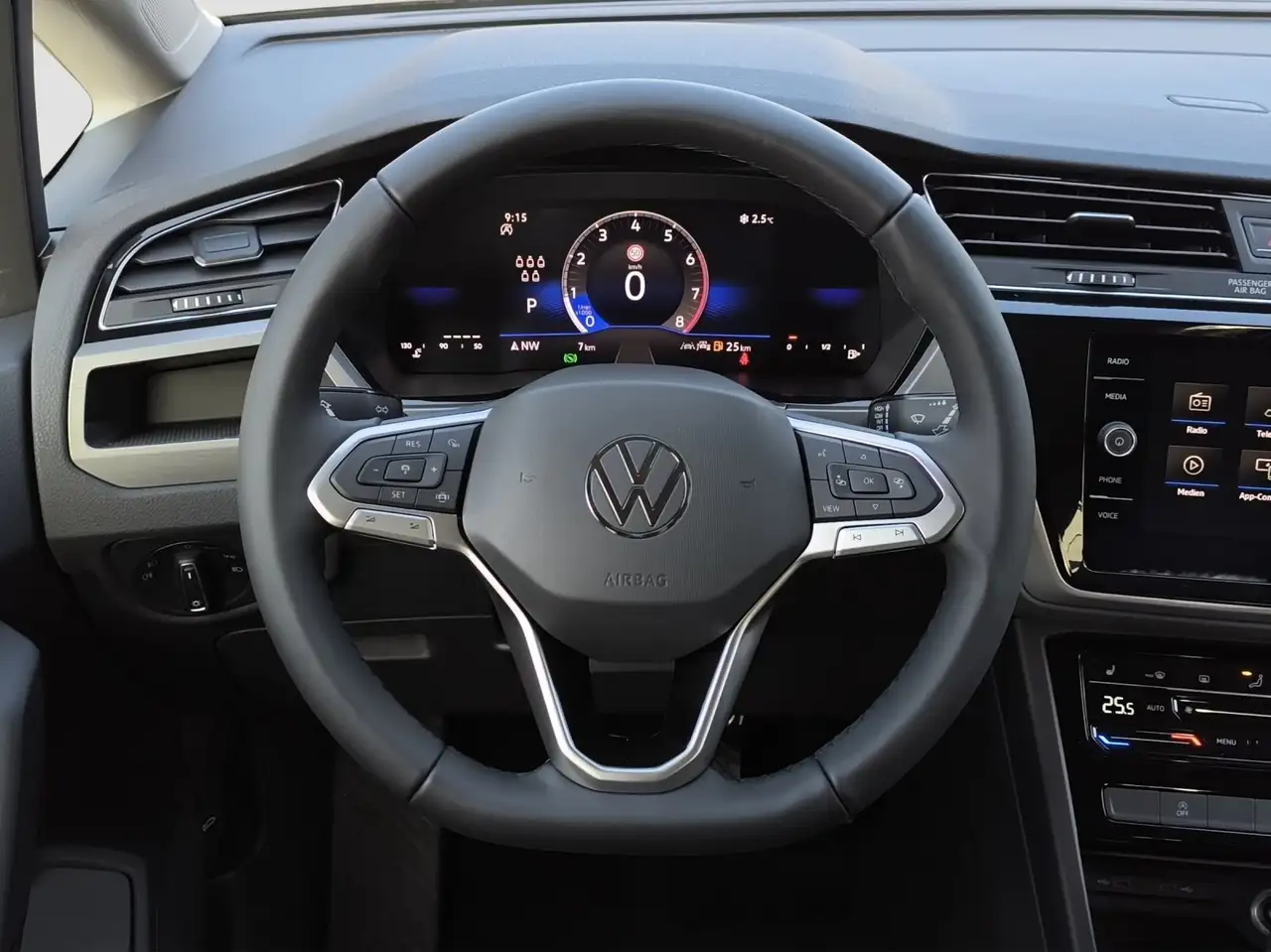 Volkswagen Touran 14