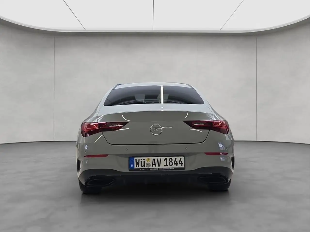Mercedes-Benz CLA 180 4