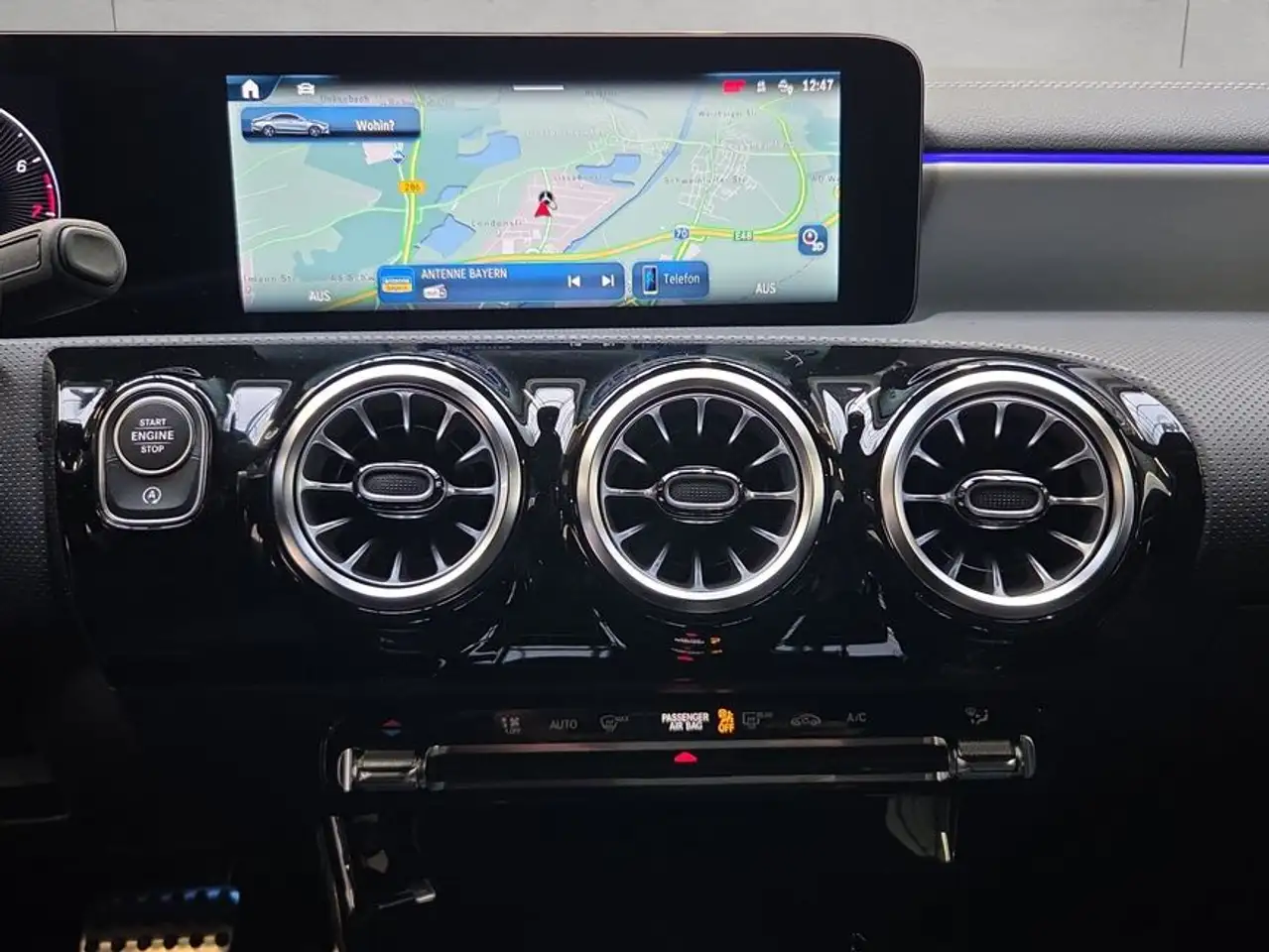 Mercedes-Benz CLA 180 15