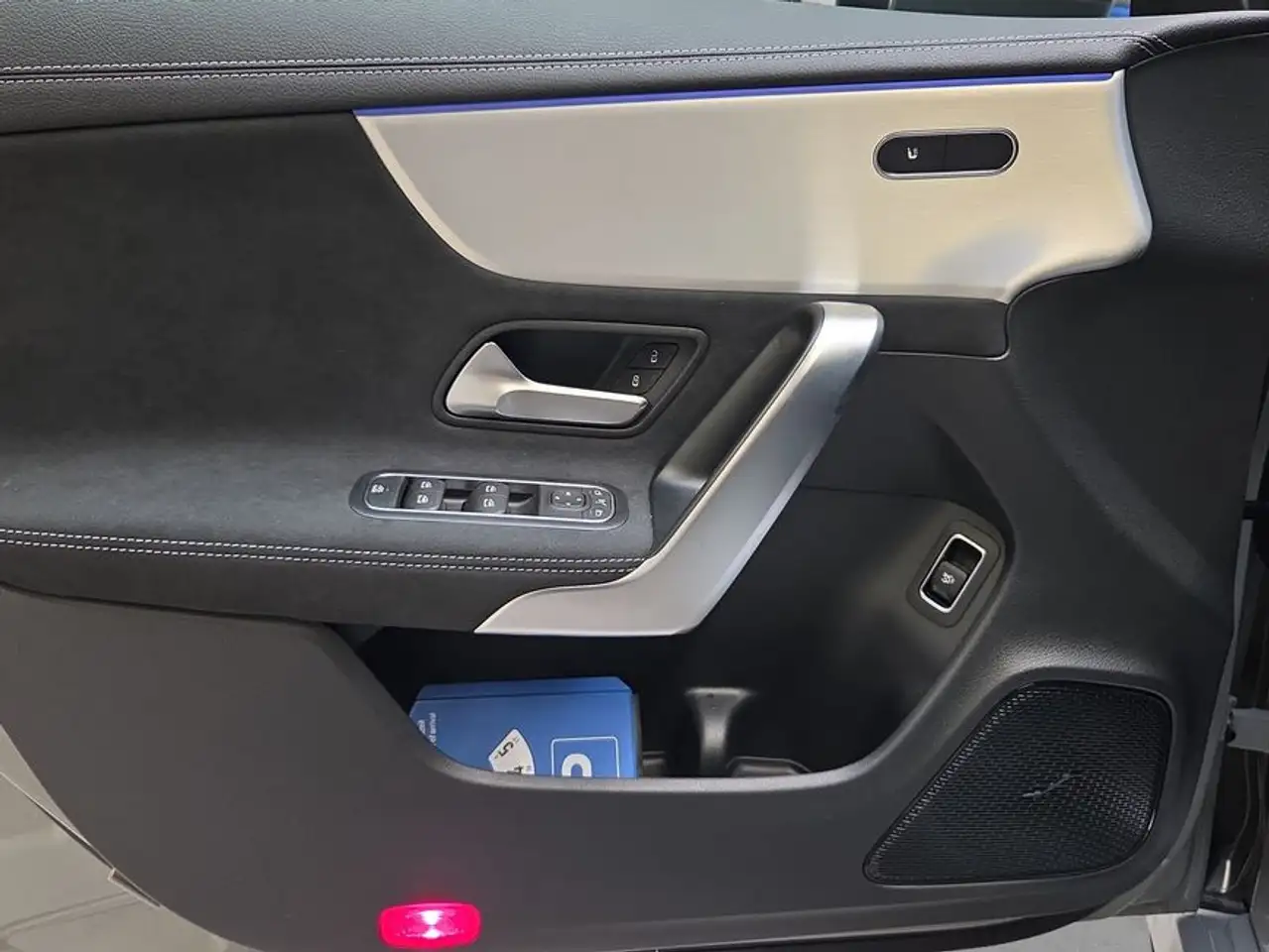Mercedes-Benz CLA 180 17