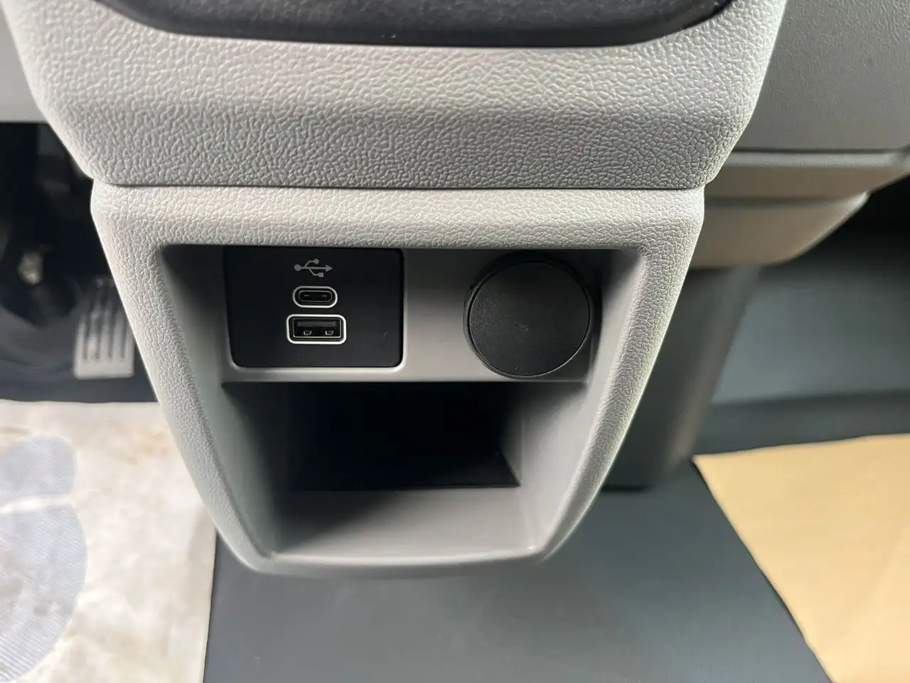 Ford Transit 13